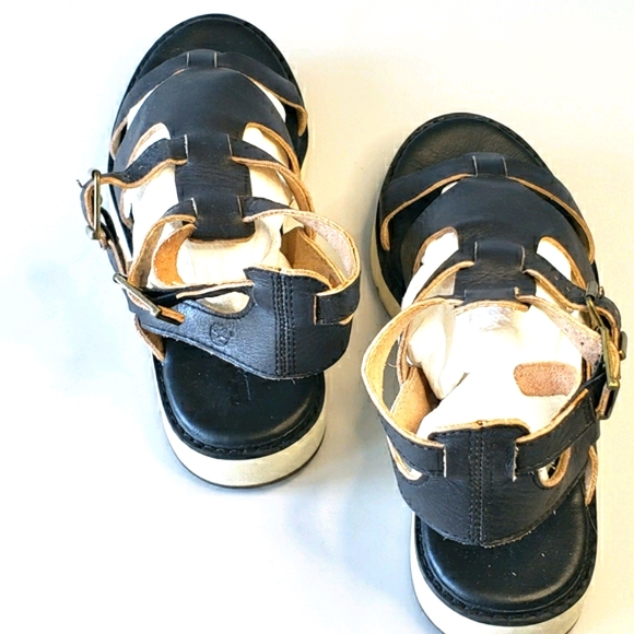 Timberland Gladiator Sandals - Picture 3 of 10